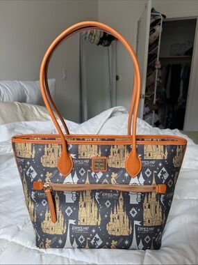 Disney Dooney & Bourke Disneyland Paris 30th Anniversary Tote Gold Castle